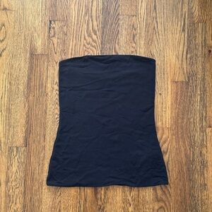 Babaton Contour Black Top